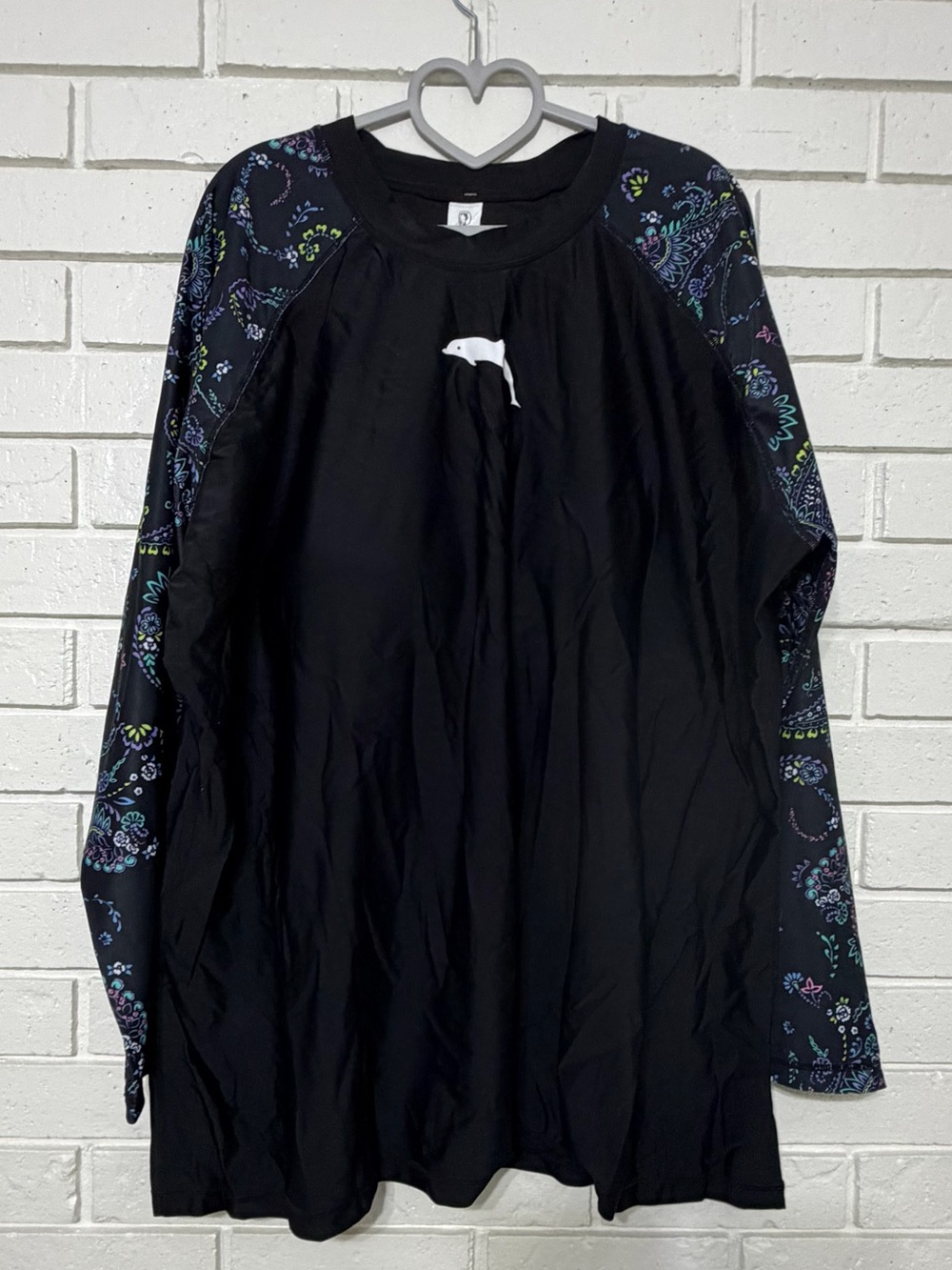 NWT Halcurt 4X Black Paisley Long Sleeve Swim Shirt & Swim Shorts Set